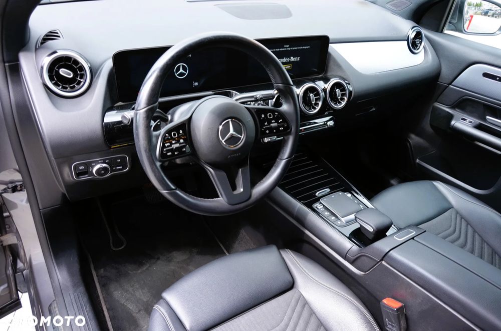 Mercedes-Benz GLA 180 d Style - 17