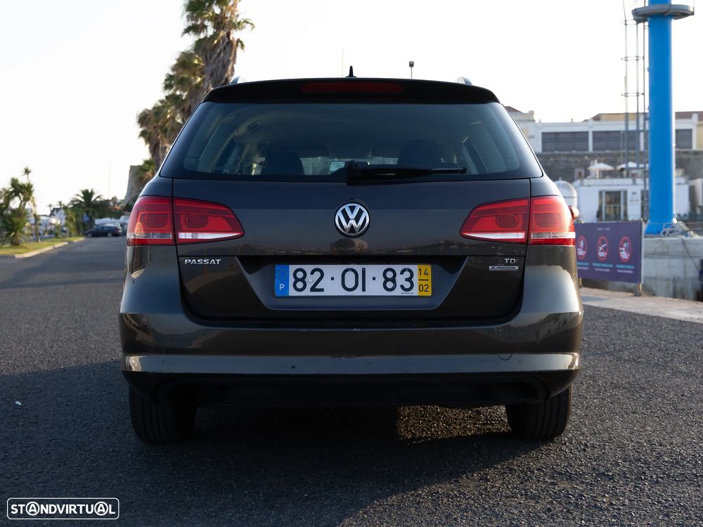 VW Passat Variant 1.6 TDI BlueMotion - 10