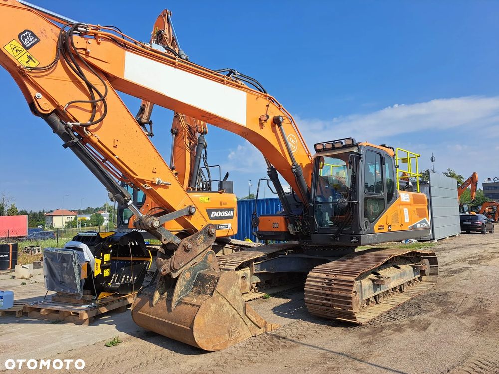 Doosan DX225LC-7 - 1