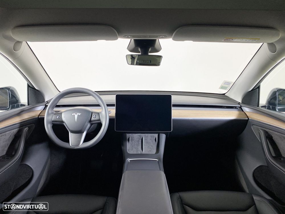 Tesla Model Y Tração Traseira - 15