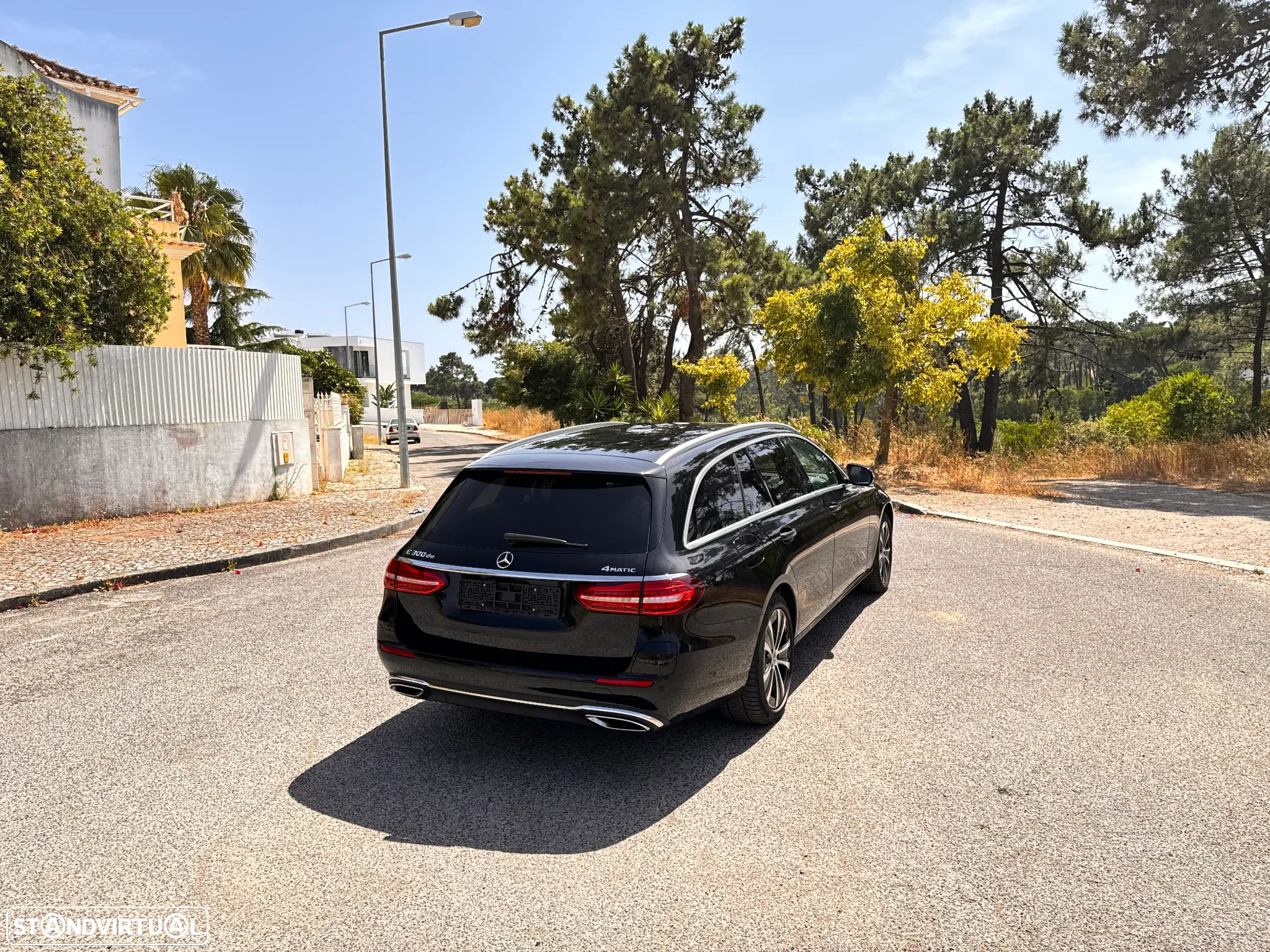 Mercedes-Benz E 300 de 4Matic T 9G-TRONIC Avantgarde - 7