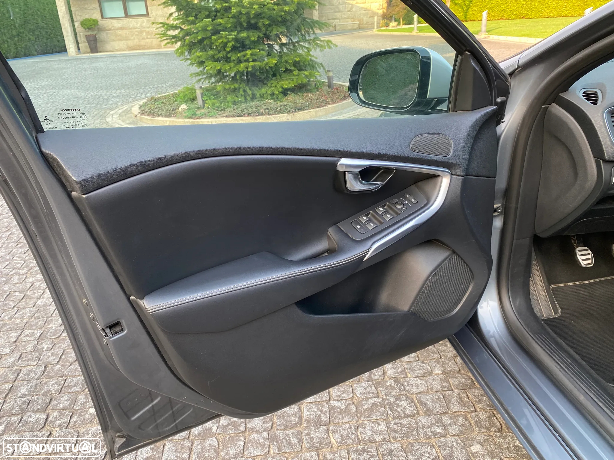 Volvo V40 - 17