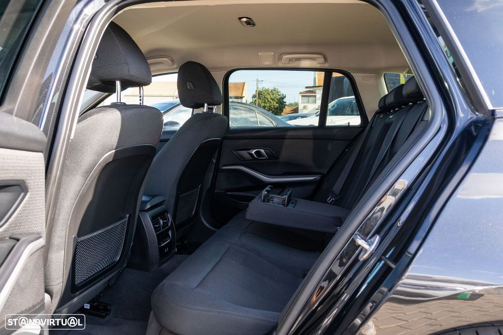 BMW 320 e Auto - 14