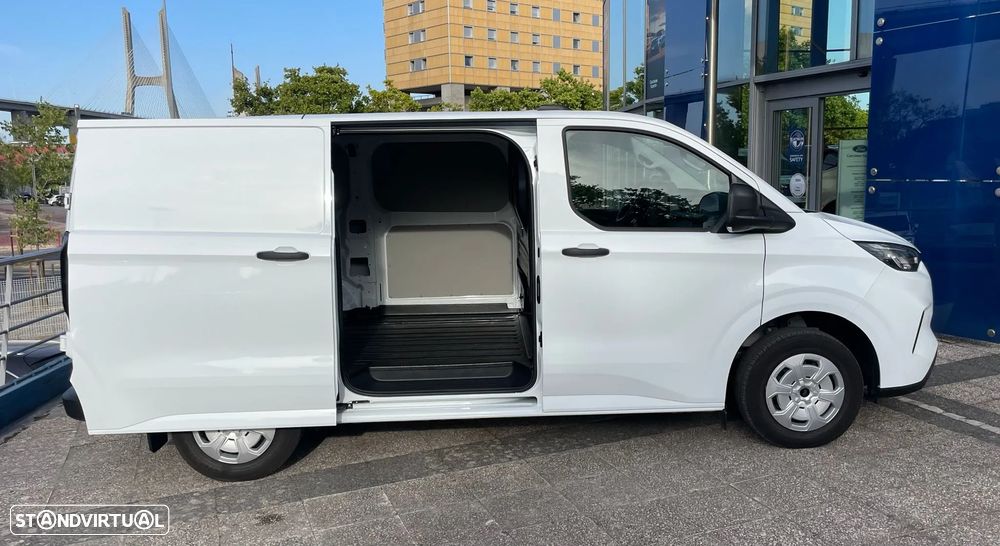 Ford Transit Custom Van 3 Lug ( IVA DEDUTIVEL ) - 15