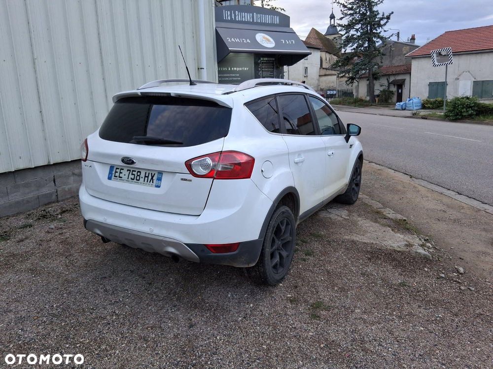 Ford Kuga - 3