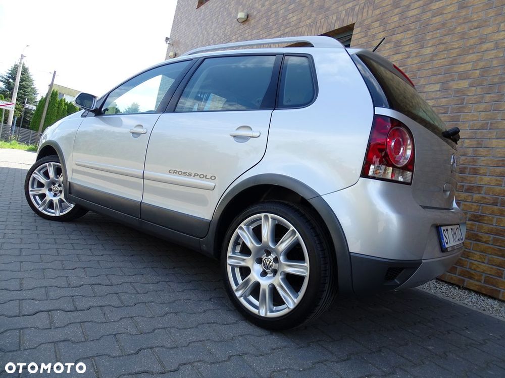 Volkswagen Polo Cross 1.4 16V - 15
