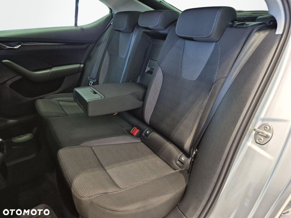 Skoda Octavia 1.5 TSI ACT Ambition - 12