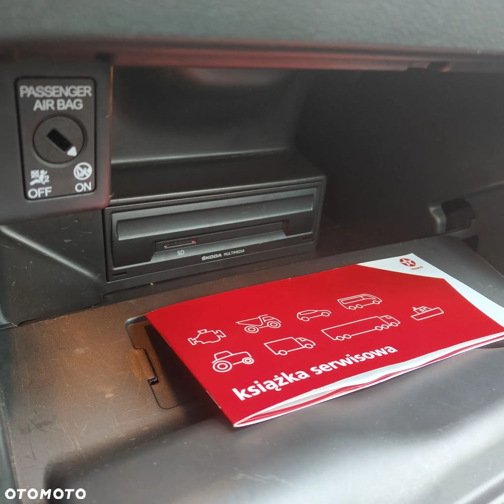 Skoda RAPID 1.2 TSI (Green tec) Ambition - 22