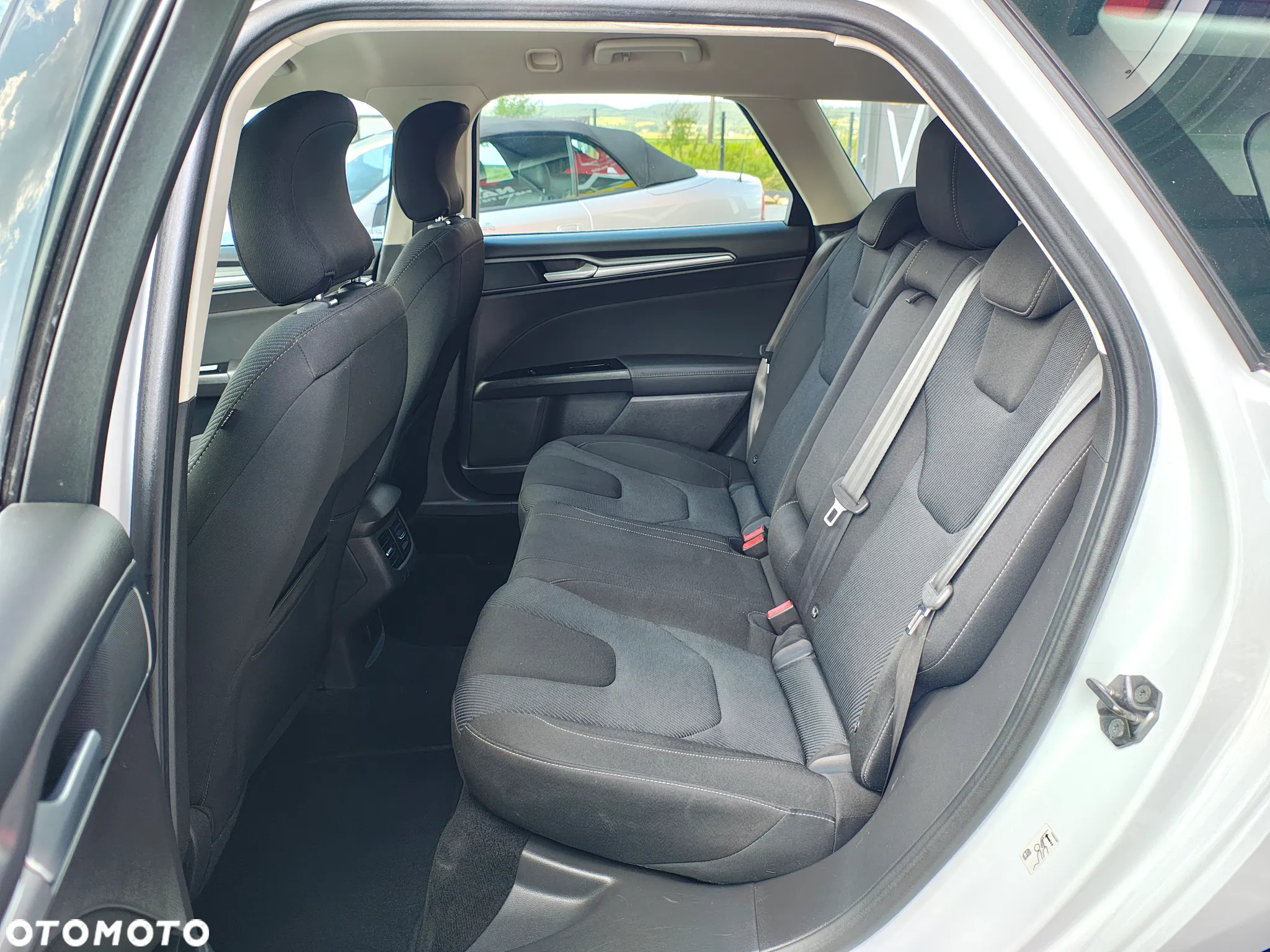 Ford Mondeo 1.5 TDCi Ambiente - 16