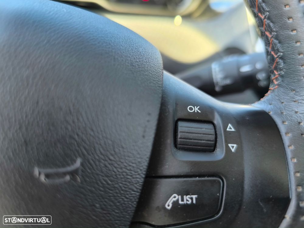 Peugeot 2008 PureTech 110 Stop&Start Crossway - 11