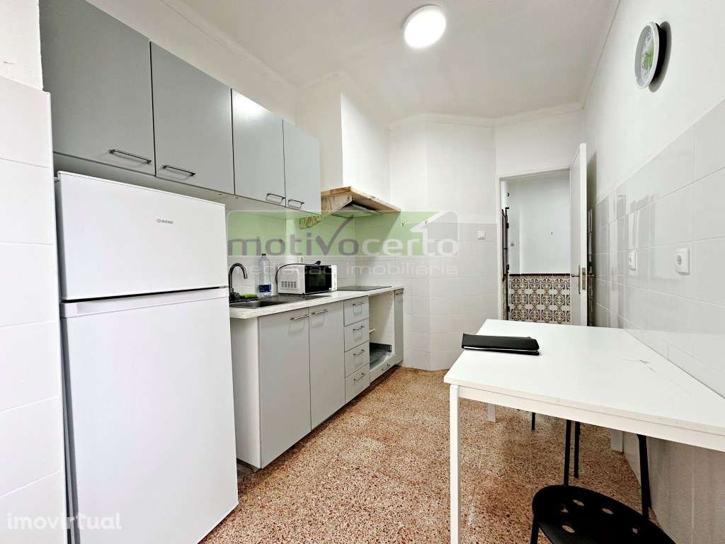 T1 Acolhedor nas Mercês com Quintal Privativo de 20 m². Ideal para ... - Grande imagem: 4/13