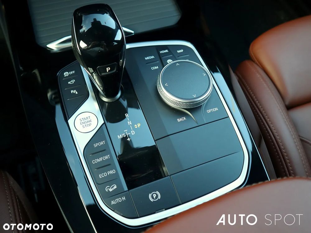BMW X3 xM40i mHEV - 37