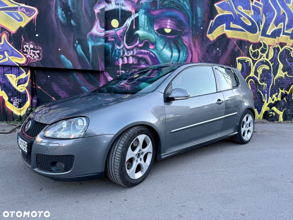 Volkswagen Golf - 4