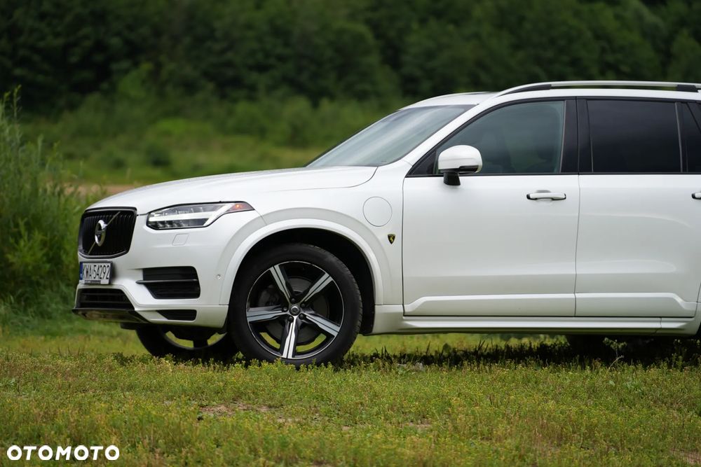 Volvo XC 90 T8 AWD Plug-In Hybrid Momentum 7os - 12