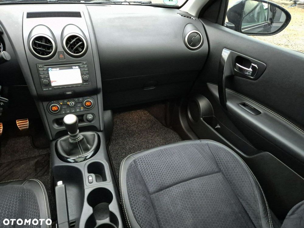 Nissan Qashqai 2.0 Acenta - 27