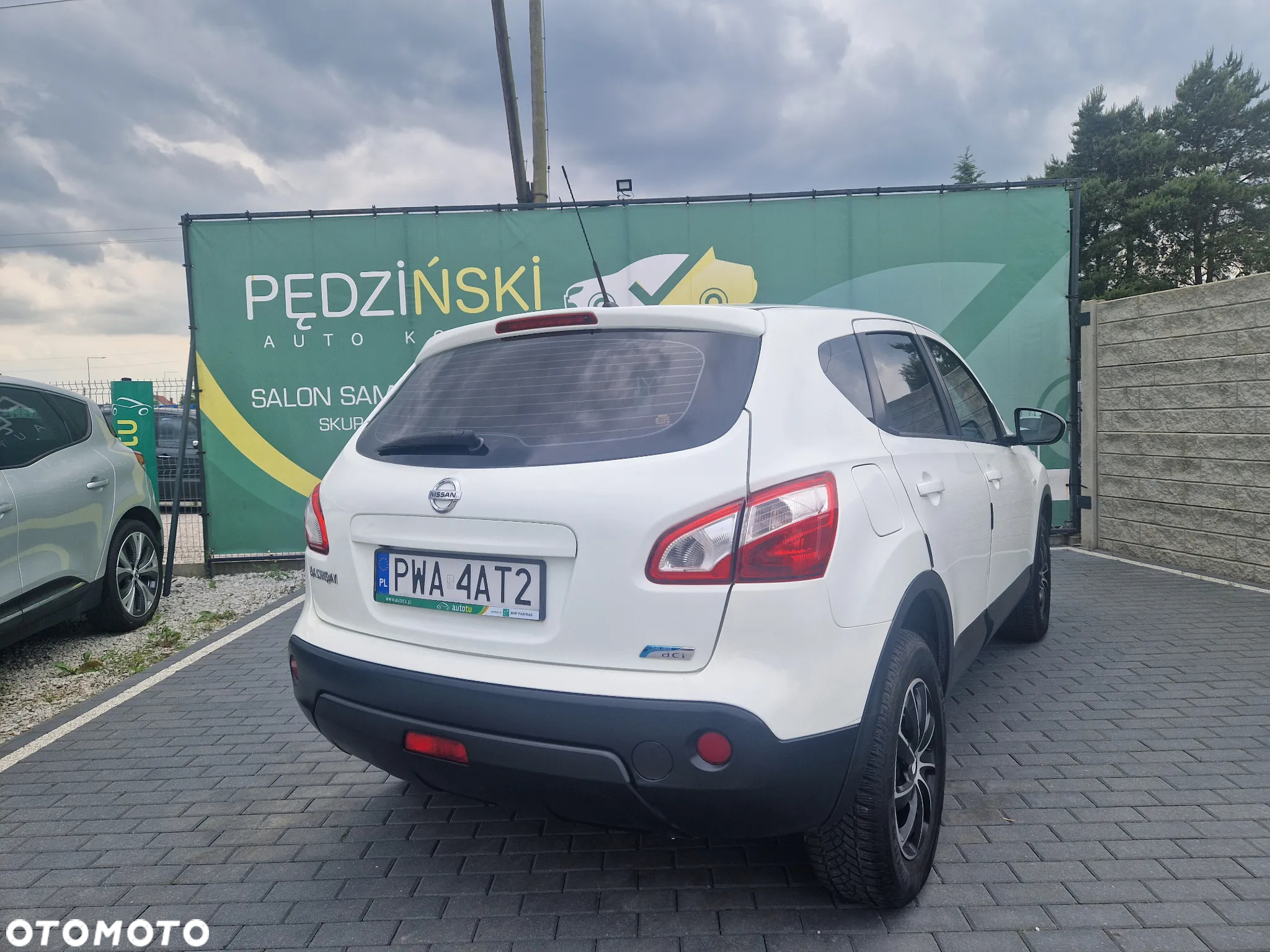Nissan Qashqai 1.6 DCi 4x4 Black Edition EU6 - 16