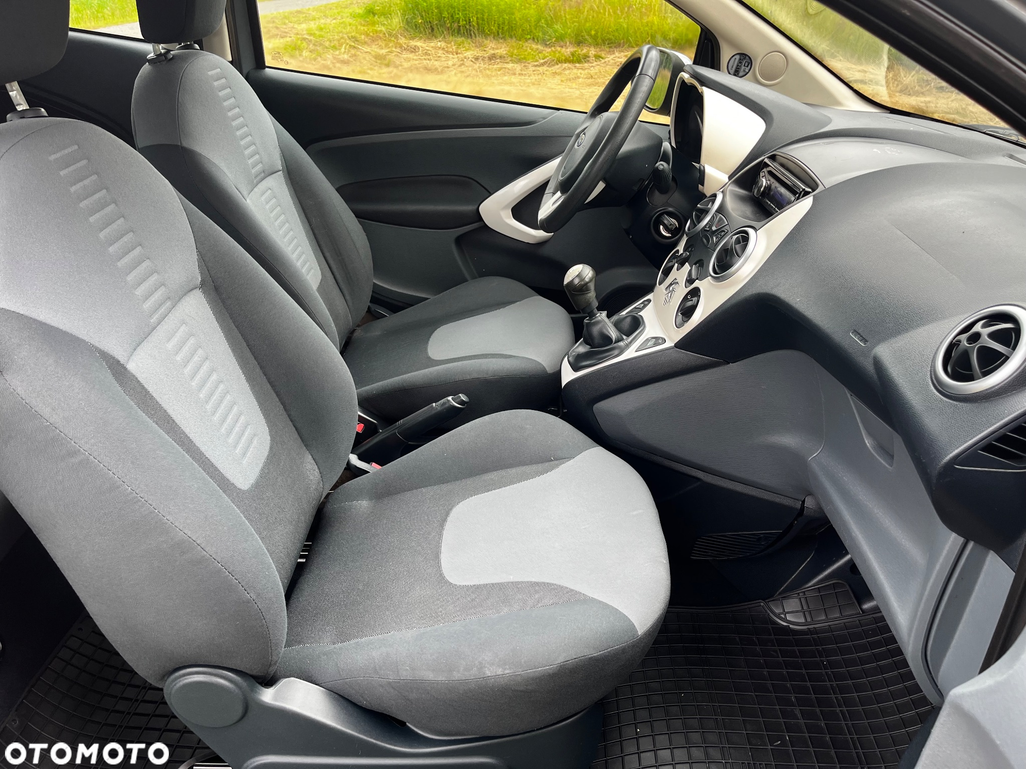 Ford KA 1.2 Concept - 14