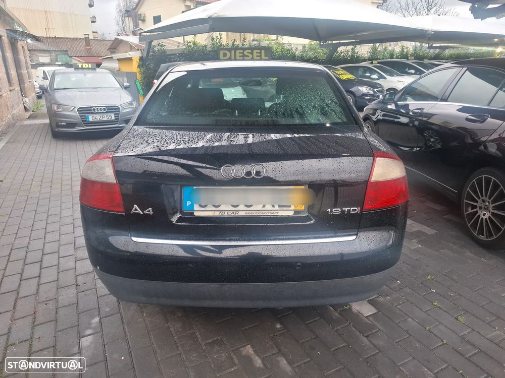 Audi A4 1.9 TDI m6 S-Line - 14