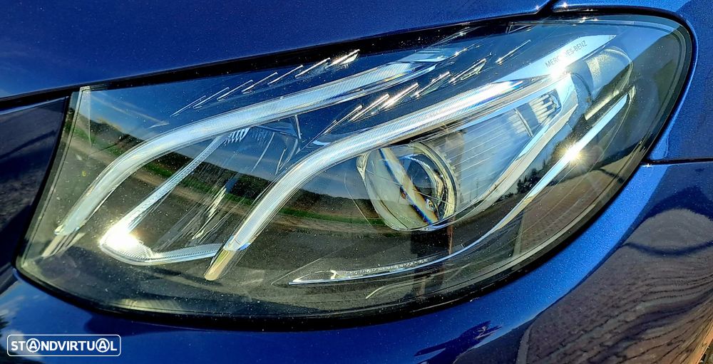 Mercedes-Benz E 300 Bluetec Hybrid Avantgarde - 25