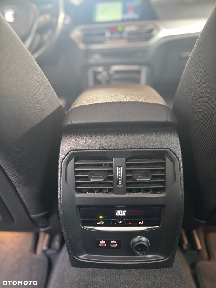 BMW Seria 3 318d Business Edition - 10