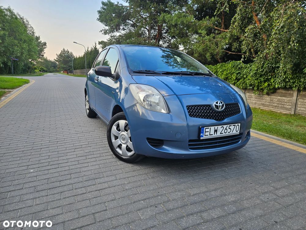 Toyota Yaris - 5