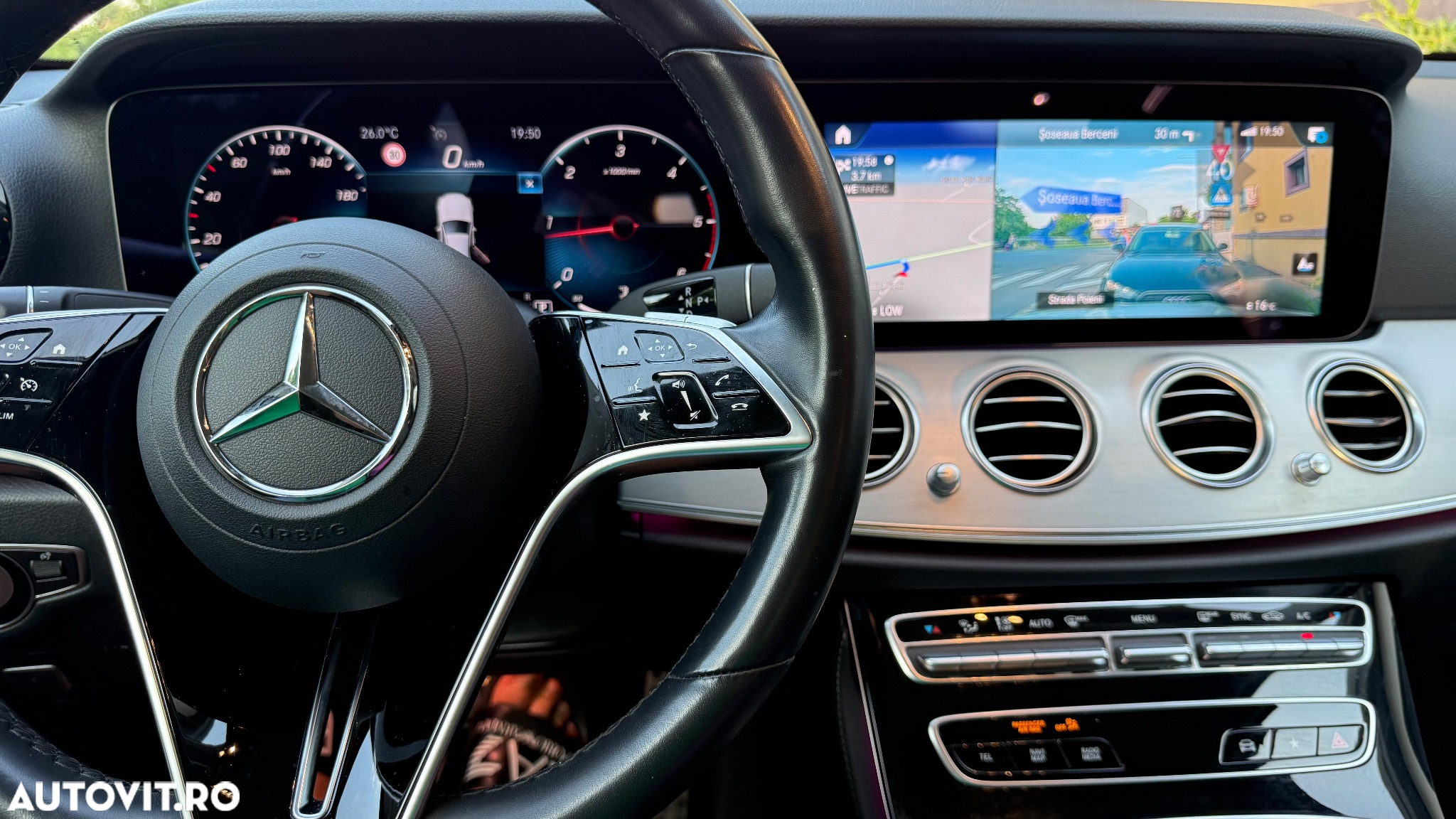 Mercedes-Benz E 200 d Aut. - 26