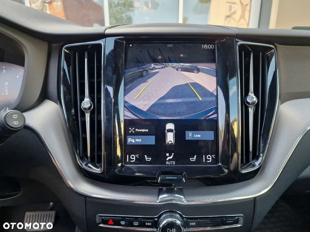 Volvo XC 60 D4 AWD Geartronic Inscription - 19