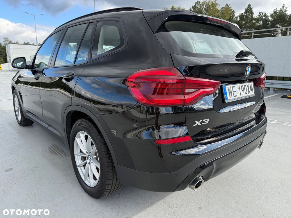 BMW X3 xDrive20d Advantage - 5