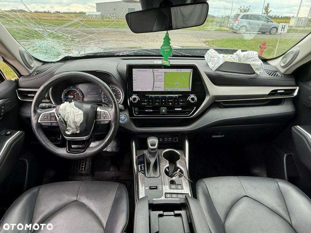 Toyota Highlander 2.5 Hybrid Executive - 28