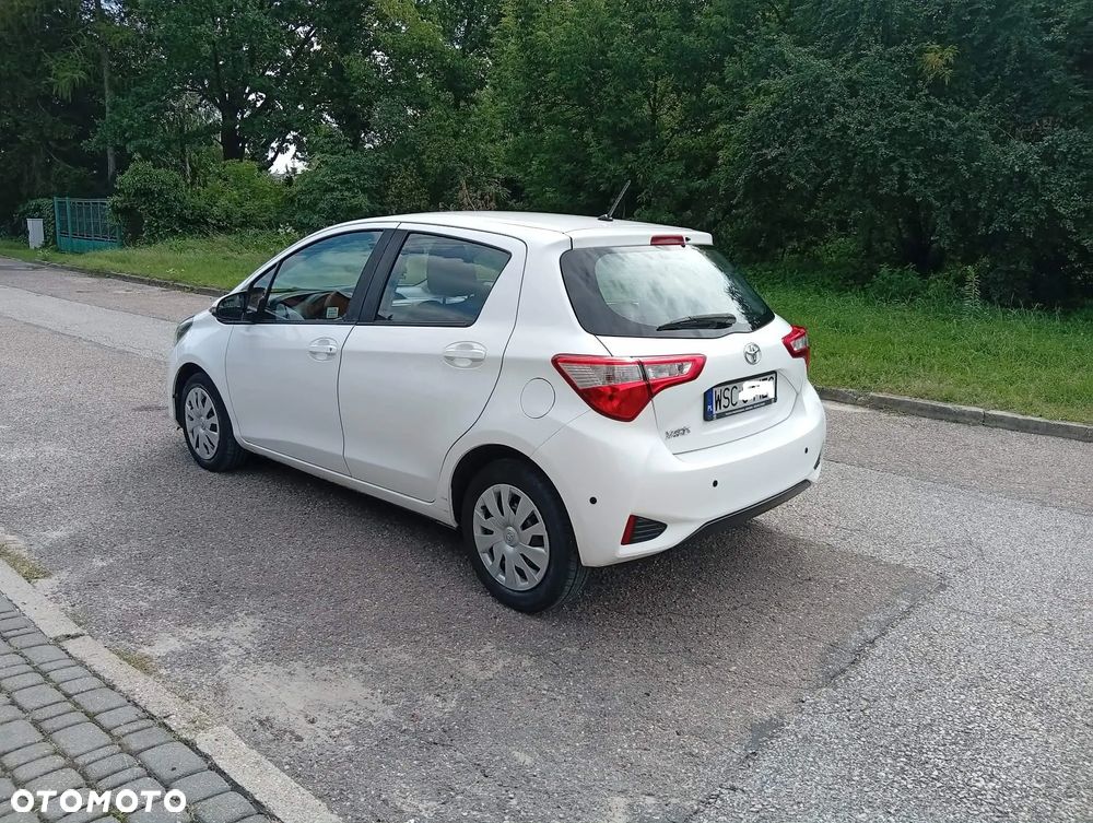 Toyota Yaris 1.0 Active - 5