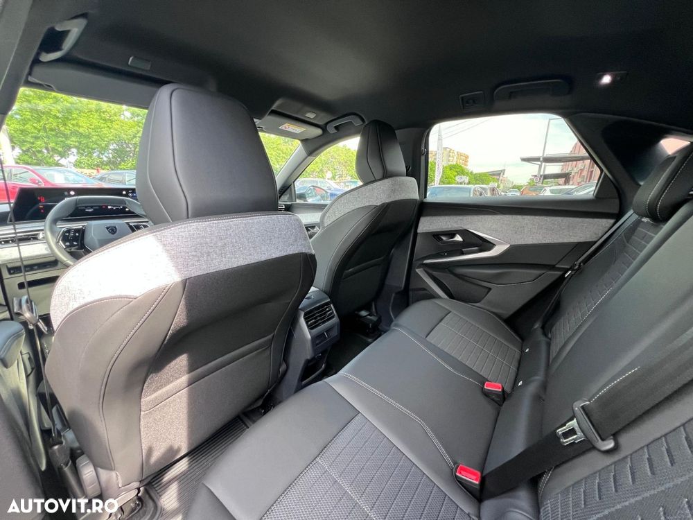 Peugeot 3008 1.2 MHEV 136 e-DCS6 Allure Pack - 16