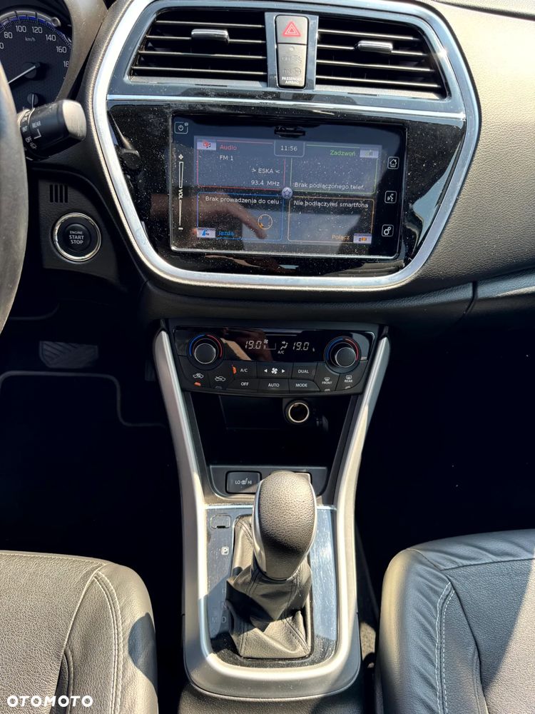 Suzuki SX4 S-Cross - 12