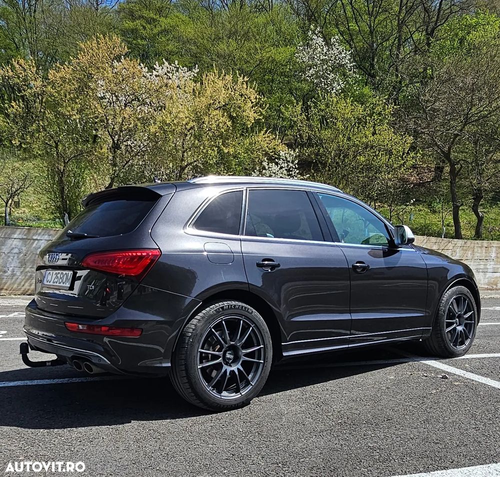 Audi SQ5 - 12