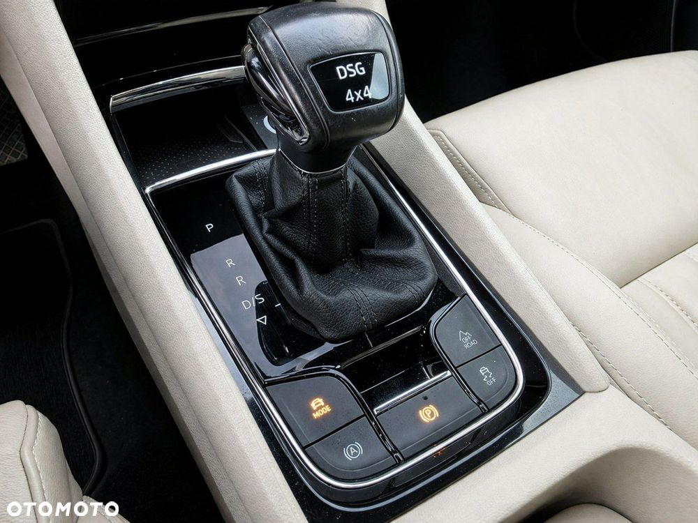 Skoda Karoq - 23