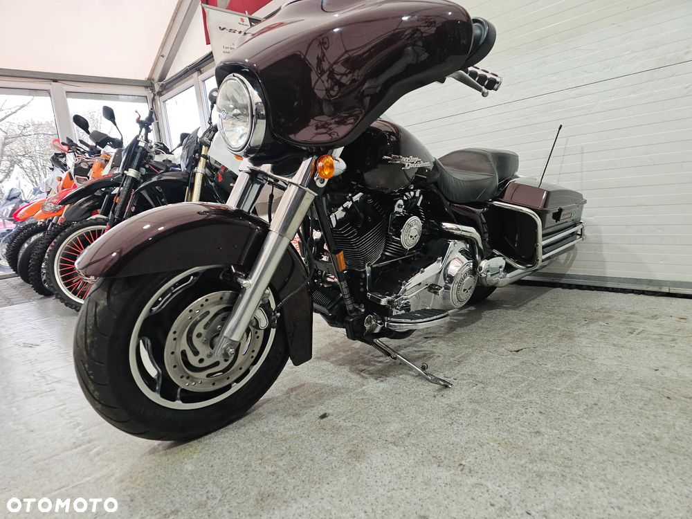 Harley-Davidson Touring Street Glide - 10