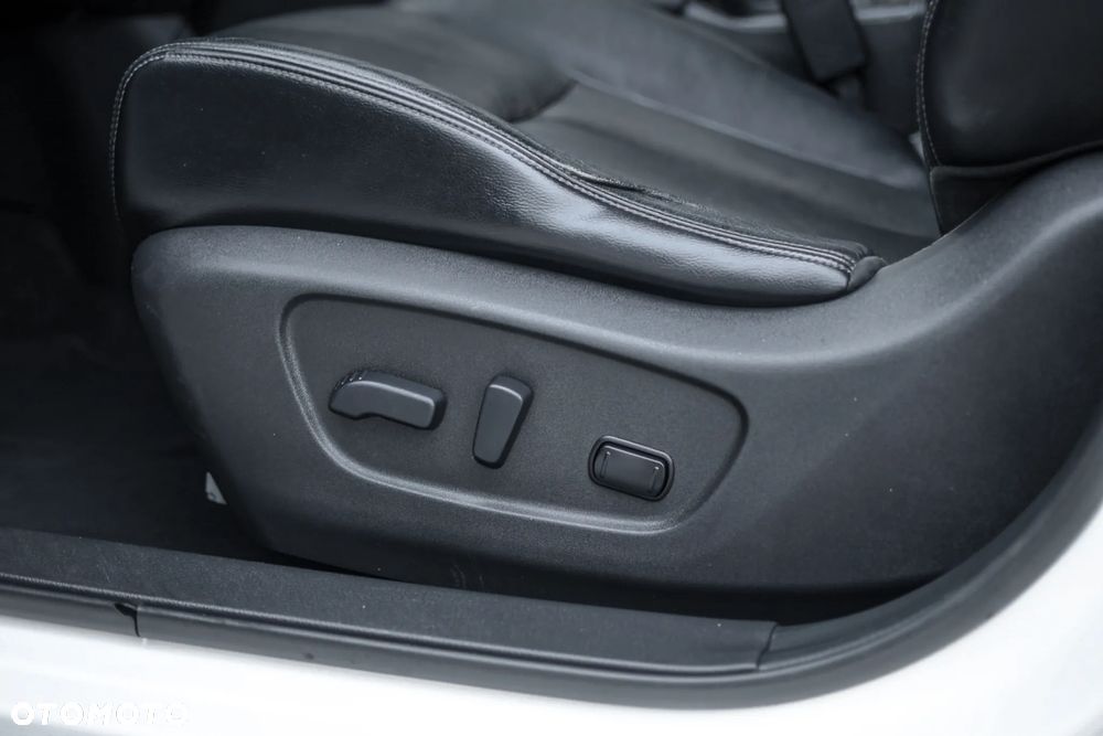 Nissan X-Trail 1.6 DCi Tekna Xtronic 2WD - 17