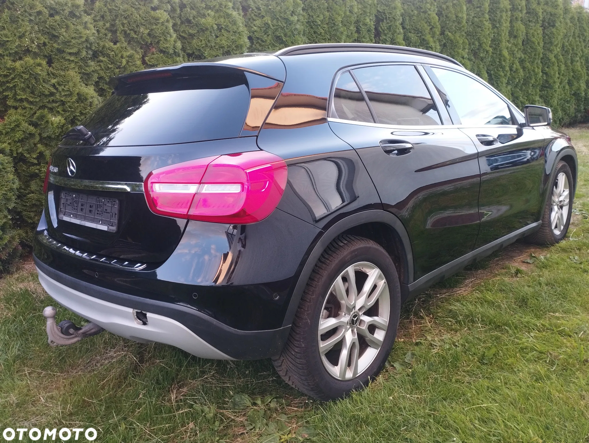 Mercedes-Benz GLA 200 - 4