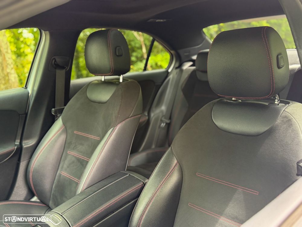 Mercedes-Benz A 180 d 7G-DCT AMG Line - 11