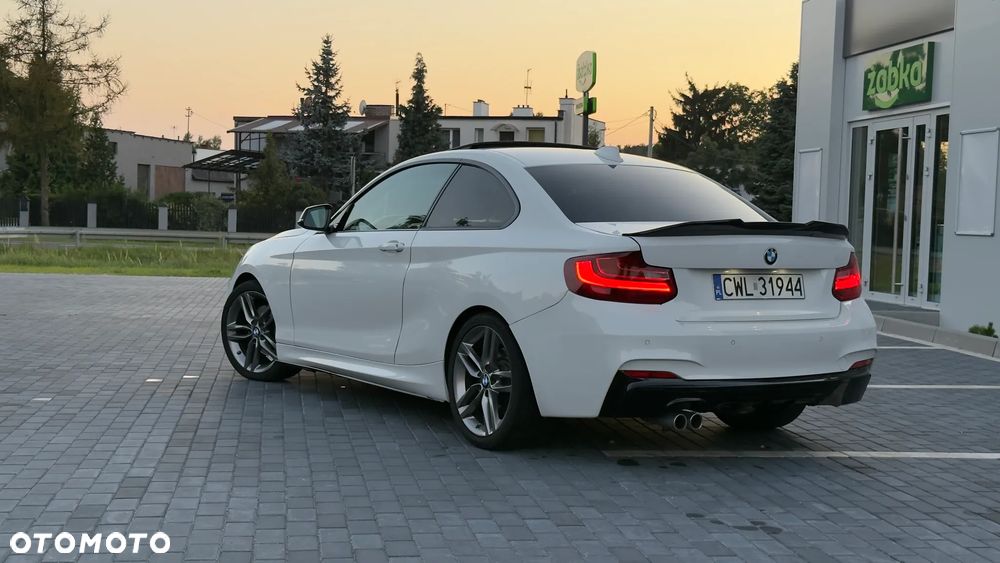 BMW Seria 2 220d M Sport - 3