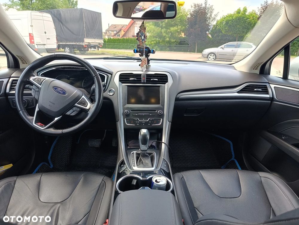 Ford Mondeo 2.0 TDCi Titanium PowerShift - 15