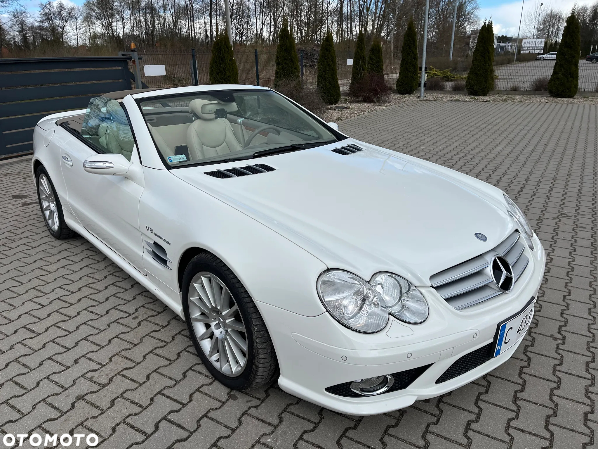 Mercedes-Benz SL - 12