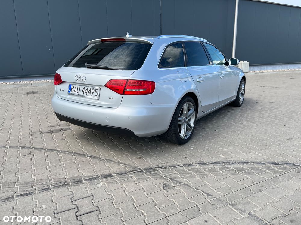 Audi A4 Avant 2.0 TDI DPF Ambition - 5