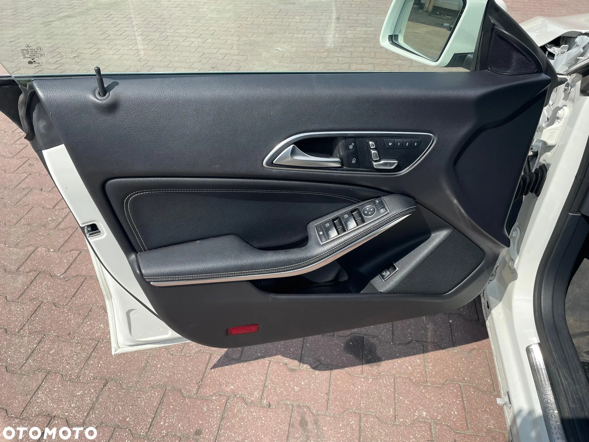 Mercedes-Benz CLA 250 7G-DCT - 11