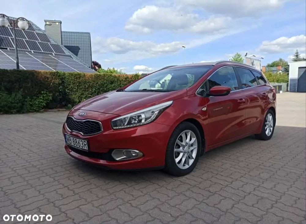 Kia Ceed - 1