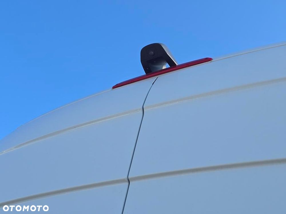 Mercedes-Benz Sprinter 319 CDI Long PRO 9G-Tronic - 22