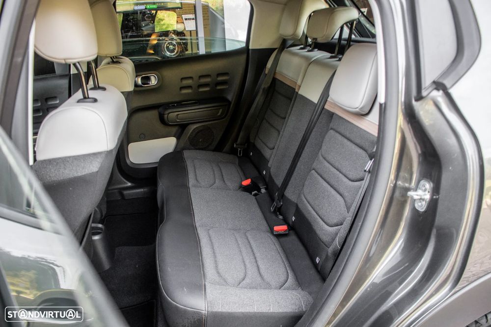 Citroën C3 1.2 PureTech Shine - 20