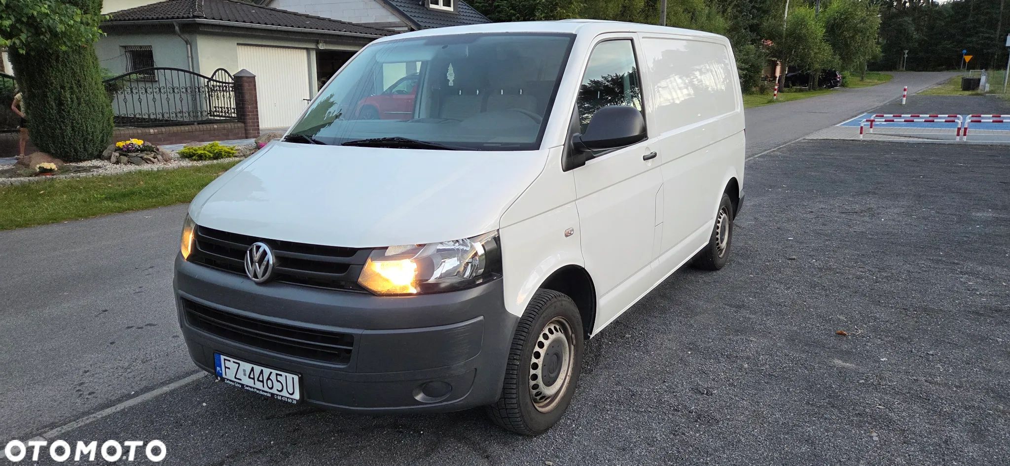 Volkswagen T5 - 1