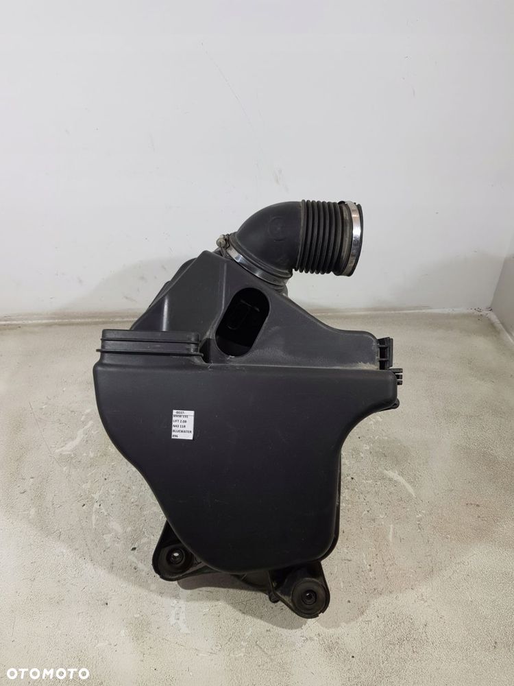 obudowa filtra powietrza przepływomierz 7567175 bmw e90 e91 lci eur 2.0b - 2
