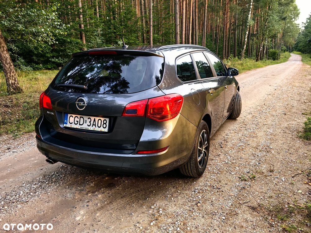 Opel Astra 1.4 T Sport - 2