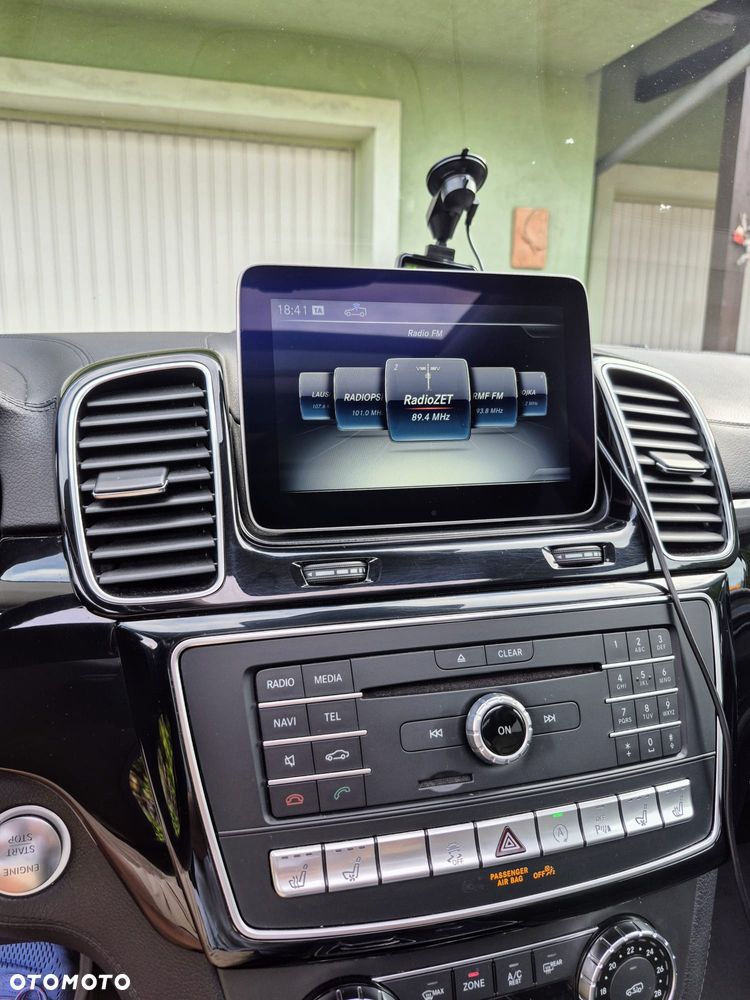 Mercedes-Benz GLE - 13